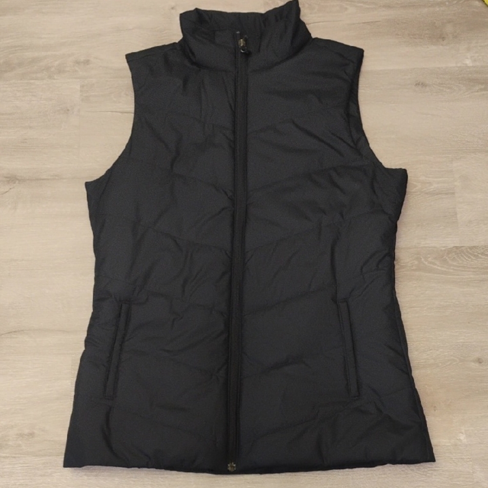 Cabela's Women's Black Puffer Vest